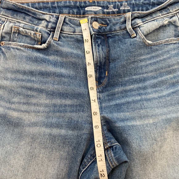 Old Navy High-Waisted Flare Ankle Jeans Size 6 - Picture 9 of 10